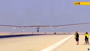 Lietadlo na slnečný pohon Solar Impulse pristálo v Káhire