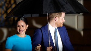 Harry a Meghan ostro porušili protokol! Valí sa na nich obrovská kritika!