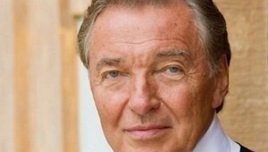 Karel Gott v pazúroch vydieračov: Zaplať tri milióny lebo umrieš