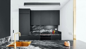 Čiernobiely sen: Skvelá rekonštrukcia klasického bytu v Barcelone