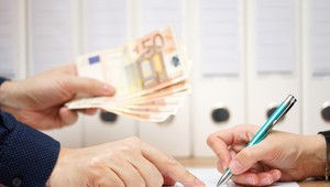 Hlasovanie o príplatkoch za nočné či za víkendy odložili