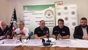 NAŽIVO: Polícia sa vyjadruje k protestu a príchodu farmárov do Bratislavy