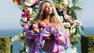 Beyoncé ukázala DVOJIČKY!