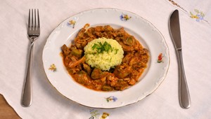 Stroganov s ryžou