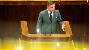Fico zrušil program. Pre chrípku, ktorá sa vrátila
