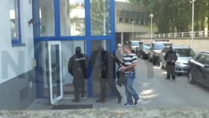 AUTENTICKÉ ZÁBERY: Takto predvádzali mafiánov na súd