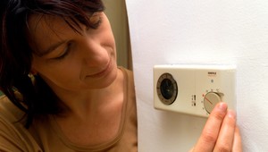 Cena tepla nestúpne, odkazuje ministerstvo hospodárstva