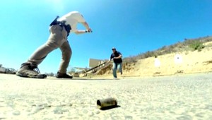 Bezpečný odstup od útočníka je šesť a pol metra