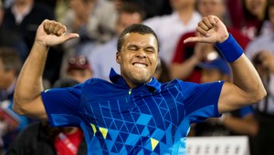 Prekvapenie v tenisovom Montreale. Tsonga naložil Federerovi!