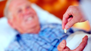 Nefrológ: V horúčavách obmedzte lieky proti bolesti!