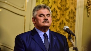 SaS pri odvolávaní Richtera očakáva podporu SNS