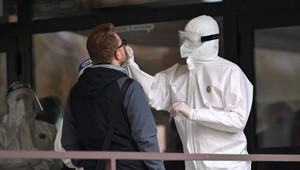 PREHĽAD: Komunitné šírenie koronavírusu na Slovensku. Pozrite sa, ako je na tom váš okres