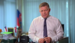 Podľa Roberta Fica je niekoľko prípadov, ktoré boli manipulované. Lipšic hovorí, že je to len útok zo strachu