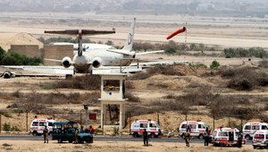 Šestnásť mŕtvych, USA obnovili nálety bezpilotných lietadiel