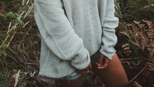 Sú pohodlné, zahrejú a budete v nich šik: Tieto pulóvre sú hitom jesene aj zimy