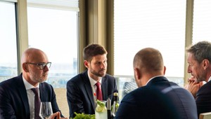 Opozičné strany spájajú sily: PS, KDH, SaS a Demokrati chcú spolupracovať na výmene vlády