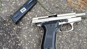 Na jednom z bratislavských sídlisk malo dôjsť k streľbe. Polícia už strelca zadržala