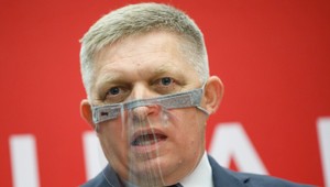 Fico kritizoval vyhlásenie núdzového stavu. V piatok podá návrh na mimoriadnu schôdzu