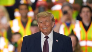 Štúdio 24: "Červená karta" pre Donalda Trumpa