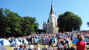 Na levočskej hore vyvrcholila Mariánska púť, veriacich neodradila ani horúčava