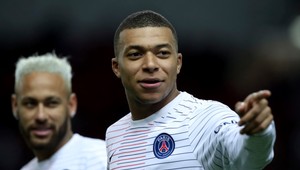 Mbappého žartík rukou kritizujú. Dopriali by mu vylúčenie