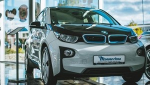 V AURES Holdings za prvý polrok predali trojnásobok elektromobilov v porovnaní s vlaňajškom