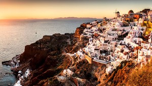 Európa v zajatí turizmu: Rekordy padajú, mestá kolabujú a zavádzajú kontroverzné poplatky