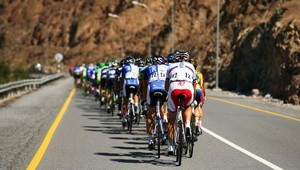 Sagan ani Velits sa v 1.etape Okolo Ománu na pódium nedostali