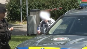 Šíriteľka poplašných správ ide do väzby: V banke nahlasovala bomby