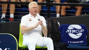 Boris Becker sa len potrebuje zviditeľniť a kritizuje zrušenie Wimbledonu