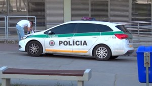 Rozruch v nitrianskej nemocnici: Pod oknami ležalo nehybné telo pacienta