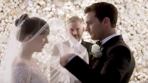 Hviezda 50 odtieňov pripravuje SVADBU!