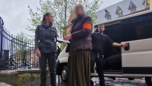 Slovenka, ktorú obvinili z terorizmu, zostáva vo väzbe