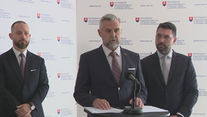 Tibor Gašpar tvrdí, že mimoriadna schôdza je jedna z hybridných operácií opozície