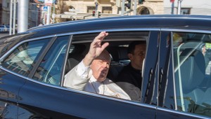 Ekologický papamobil pre Svätého Otca: Takéto boli požiadavky Vatikánu