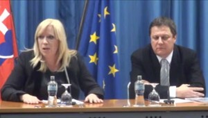 Záznam o rokovaní vlády, na ktorom odvolávali Annu Bubeníkovú, úrad vlády nevydá