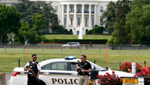 Streľba pri Bielom dome: Agent tajnej služby postrelil ozbrojeného útočníka