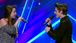 Súrodenci prišli na kasting každý za seba, porotcovia ich však dali dokopy a vytvorili spevácke duo