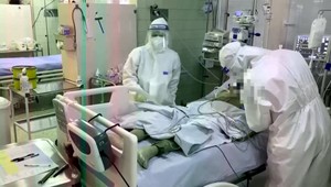 VIDEO: Ako sa technickou chybou dostal do vysielania zelený pacient na covid oddelení