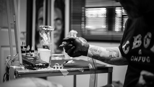 Najpotetovanejší muž sveta: Viac tetovaní sa mu už na telo nezmestí