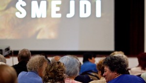 Bič na šmejdov. Tieto zmeny majú dôchodcom pomôcť