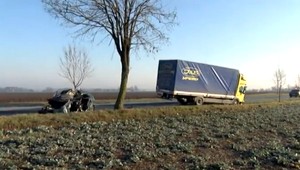 Po zrážke s nákladiakom na zľadovatelej ceste zomrel Norbert
