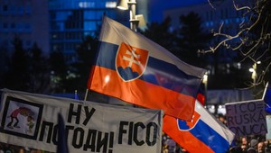 ZOZNAM: Slováci vyjdú do ulíc v takmer 30 mestách, chcú ukázať podporu EÚ a NATO