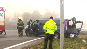 Železničná doprava na Ivanskej ceste v Bratislave bola prerušená pre nehodu
