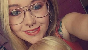 Otehotnela v 13-tich, spolužiaci ju odpísali: Na maturitnom plese prekvapila celú školu