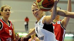 Slovenky vyhrali aj nad Českom a postúpili do osemfinálovej fázy