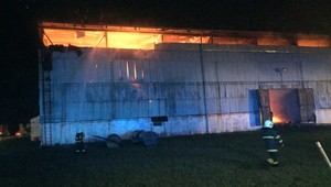 Komárnom sa prehnali dve búrky, cestu cez Kremnické Bane uzavreli