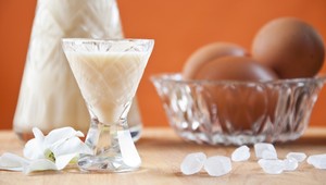 Pripravte si sviatočný prípitok:  Recept na domáci vaječný likér