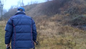 Zvláštny prípad v Považskej Bystrici. Dôchodca z odpadu, podľa súdu, upravoval pozemok