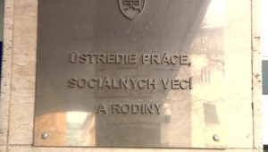 Na východe nepredlžujú zmluvy pre výhodnejšie zamestnanie Ukrajincov